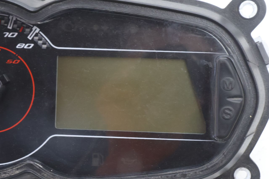 photo de CONTADOR PIAGGIO NEW TYPHOON 50 (2018 - 2021) - Zoom do estado de desgaste
