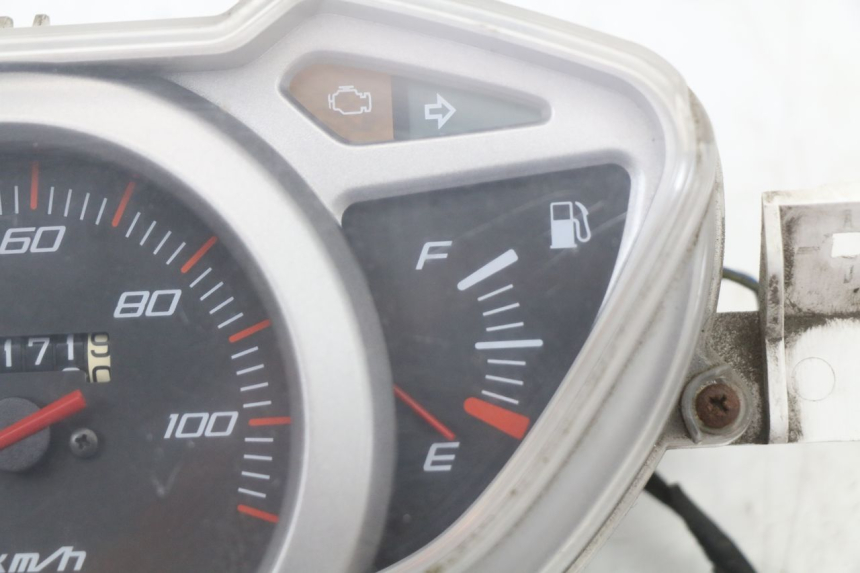 photo de CONTADOR HONDA NHX LEAD 110 (2008 - 2010) - Pontos de fixação