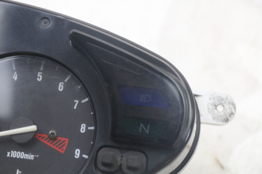 photo de CONTADOR HONDA NTV DEAUVILLE 650 (1998 - 2001) - Ampliação técnica
