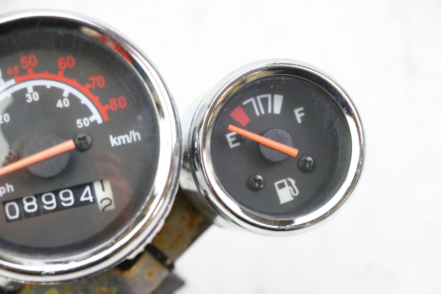 photo de CONTADOR  JM MOTORS OLDIES GT 4T 50 (2018 - 2025) - Pontos de fixação