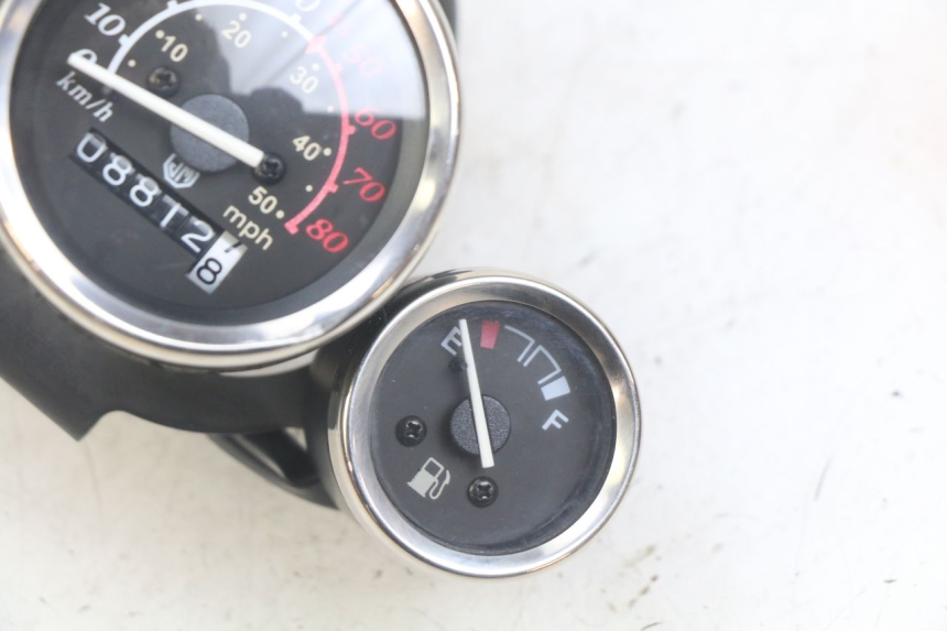photo de CONTADOR JM MOTORS OLDIES RS 4T 50 (2021 - 2024) - Pontos de fixação