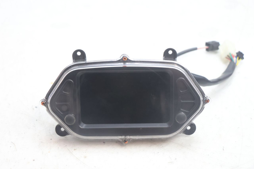 photo de CONTADOR JM MOTORS R-MAX TECH 50 (2024 - 2026) - Vista principal
