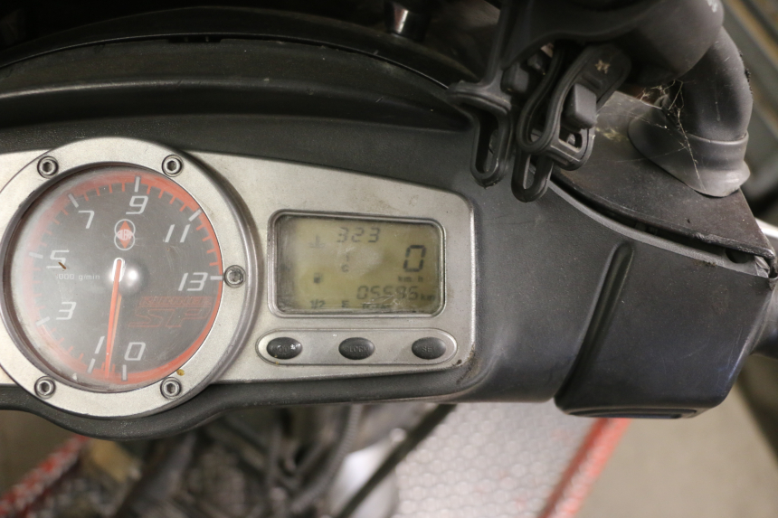 photo de CONTADOR  GILERA RUNNER SP 50 (2006 - 2008) - Zoom do estado de desgaste