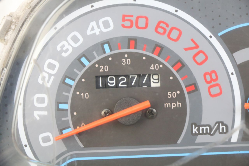 photo de CONTADOR JM MOTORS SANTANA 50 (2014 - 2023) - Ampliação dos componentes
