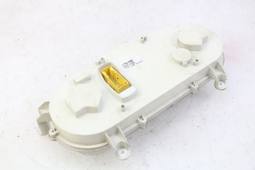 photo de CONTADOR PEUGEOT SATELIS COMPRESSOR K15 125 (2006 - 2009) - Pontos de fixação