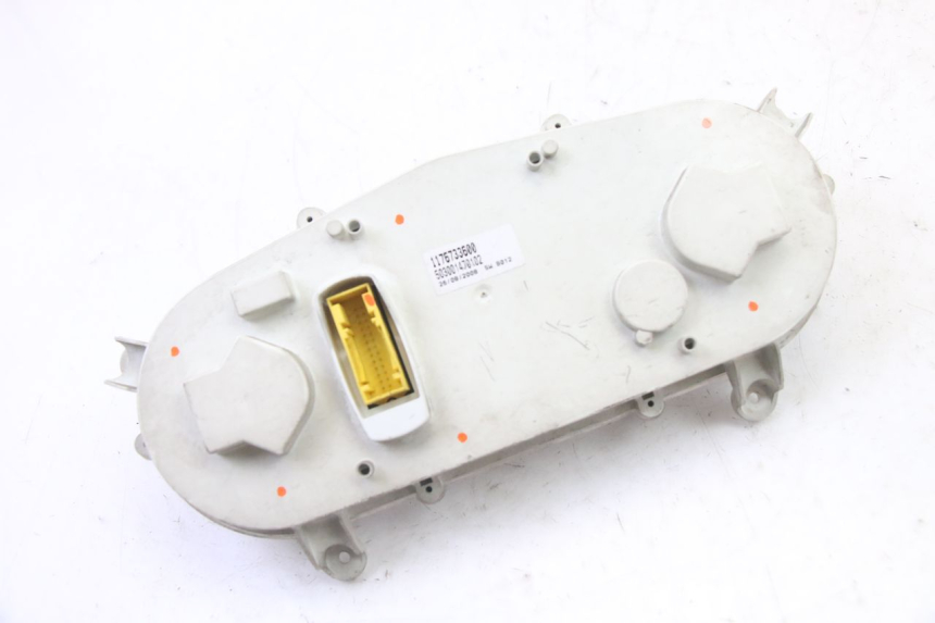 photo de CONTADOR PEUGEOT SATELIS COMPRESSOR K15 125 (2006 - 2009) - Estado da superfície