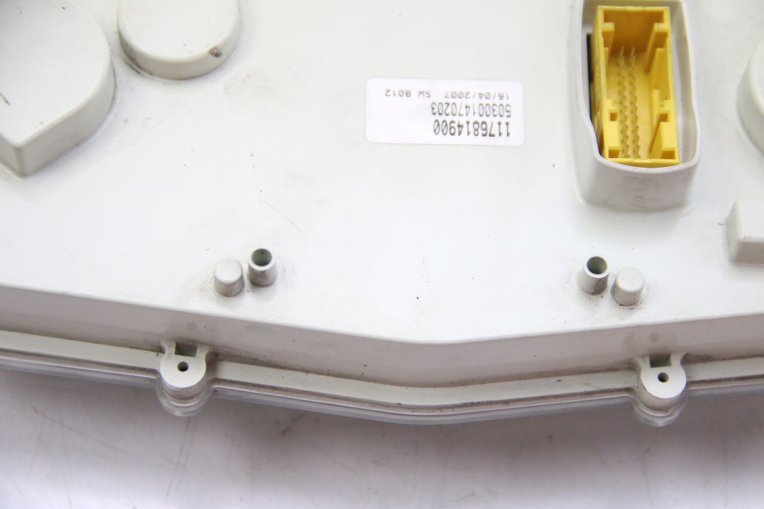 photo de CONTADOR PEUGEOT SATELIS 125 (2006 - 2009) - Pontos de fixação