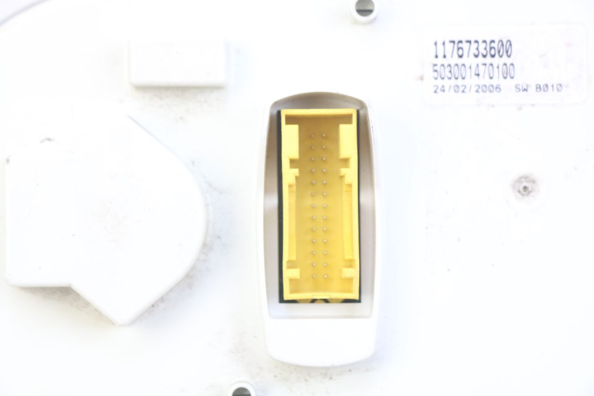 photo de CONTADOR PEUGEOT SATELIS 125 (2006 - 2009) - Detalhes característicos