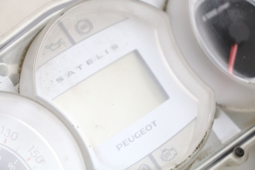 photo de CONTADOR PEUGEOT SATELIS 125 (2010 - 2012) - Ampliação dos componentes