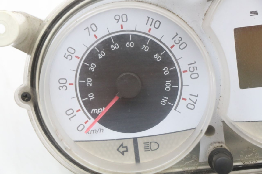 photo de CONTADOR PEUGEOT SATELIS 125 (2010 - 2012) - Detalhe da peça