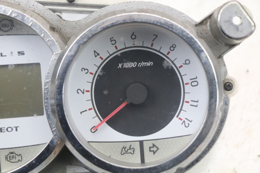 photo de CONTADOR PEUGEOT SATELIS 125 (2006 - 2009) - Ampliação técnica