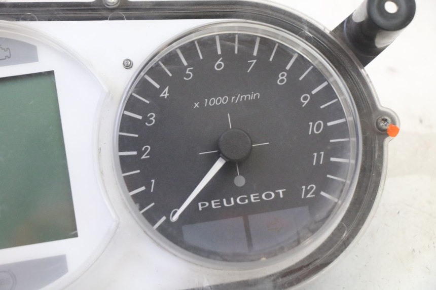 photo de CONTADOR PEUGEOT SATELIS 125 (2010 - 2012) - Vista geral