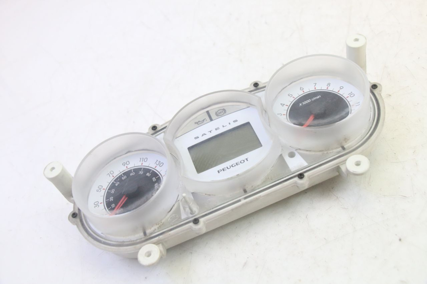 photo de CONTADOR PEUGEOT SATELIS 125 (2006 - 2009) - Pontos de fixação
