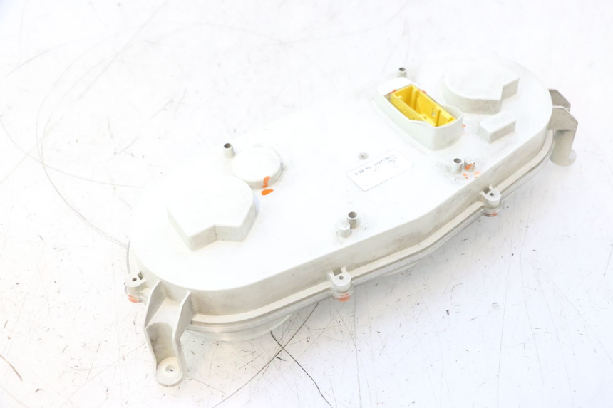 photo de CONTADOR PEUGEOT SATELIS 125 (2006 - 2009) - Pontos de fixação