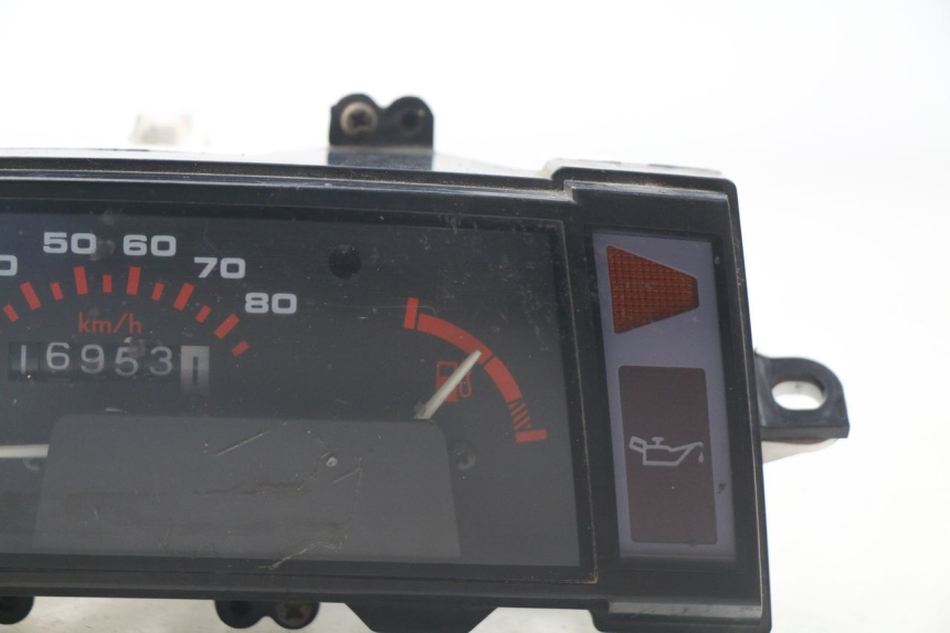 photo de CONTADOR PEUGEOT SC 50 (1988 - 1992) - Detalhes característicos