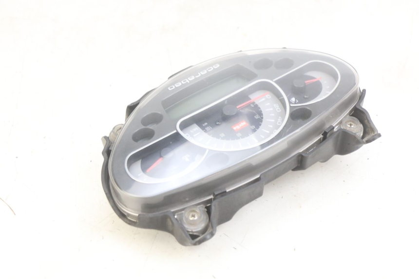 photo de CONTADOR APRILIA SCARABEO LIGHT 125 (2007 - 2011) - Detalhe da peça