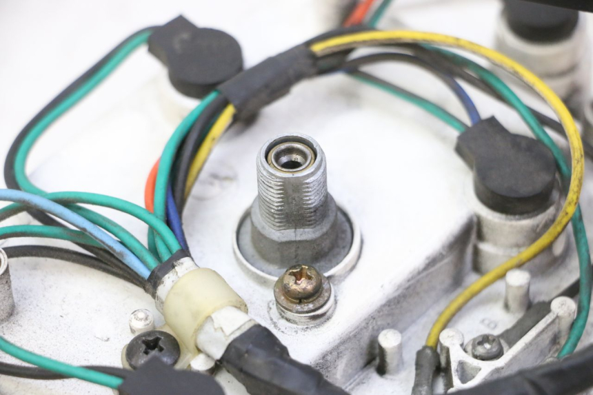 photo de CONTADOR HONDA SCV LEAD 100 (2003 - 2007) - Pontos de fixação