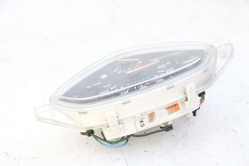 photo de CONTADOR HONDA SCV LEAD 100 (2003 - 2007) - Estado da superfície