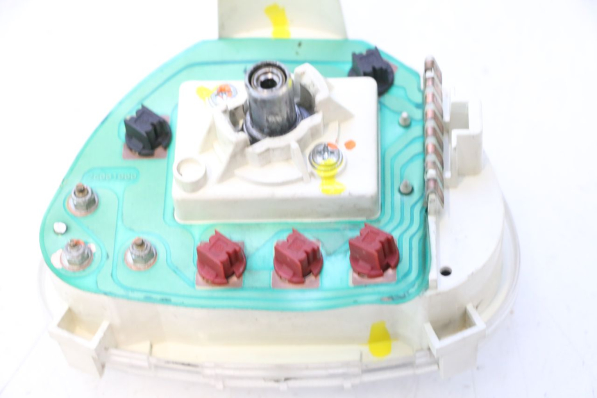 photo de CONTADOR YAMAHA SLIDER 50 (1999 - 2004) - Zoom do estado de desgaste