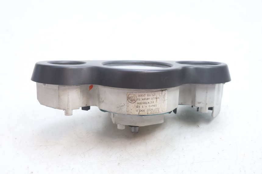 photo de CONTADOR PEUGEOT SPEEDFIGHT 2 AC 50 (2000 - 2009) - Pontos de fixação