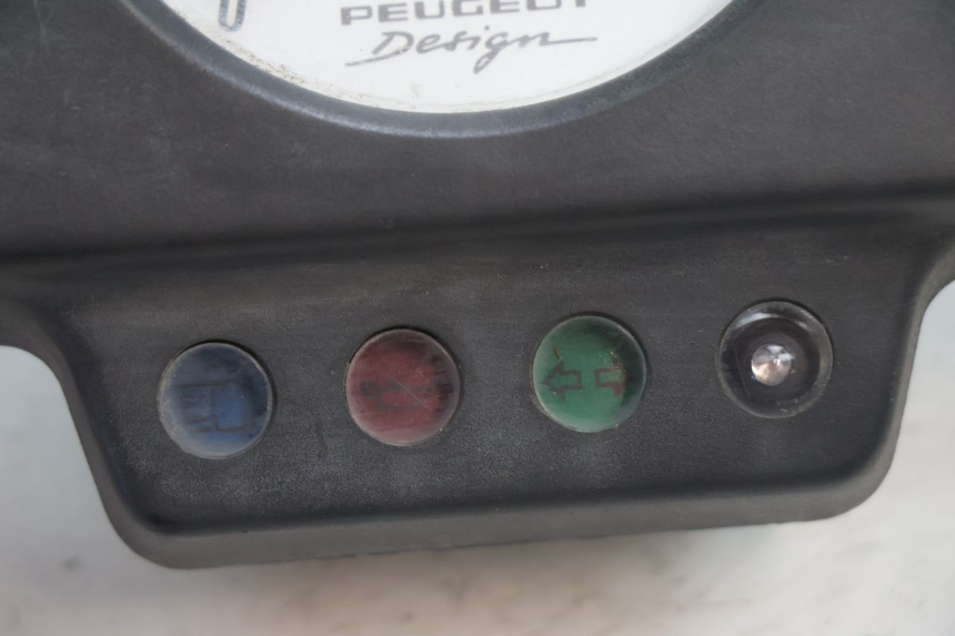photo de CONTADOR PEUGEOT SPEEDFIGHT LC 50 (1996 - 2002) - Outro ângulo de visão