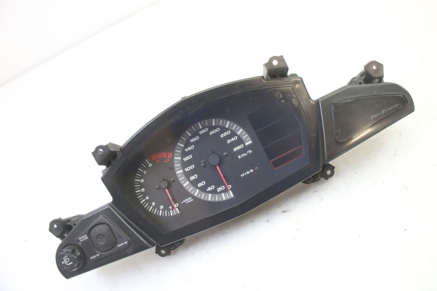 photo de CONTADOR  HONDA ST PAN EUROPEAN 1300 (2002 - 2013) - Vista principal