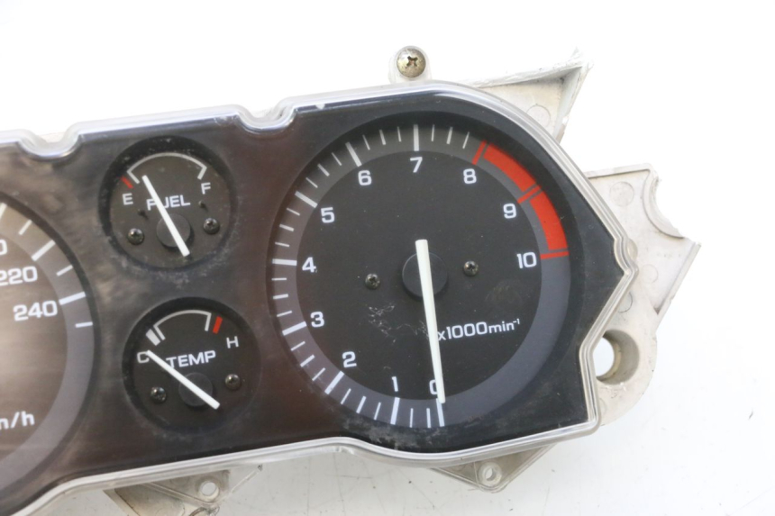 photo de CONTADOR HONDA ST PAN EUROPEAN 1100 (1990 - 2002) - Detalhes característicos