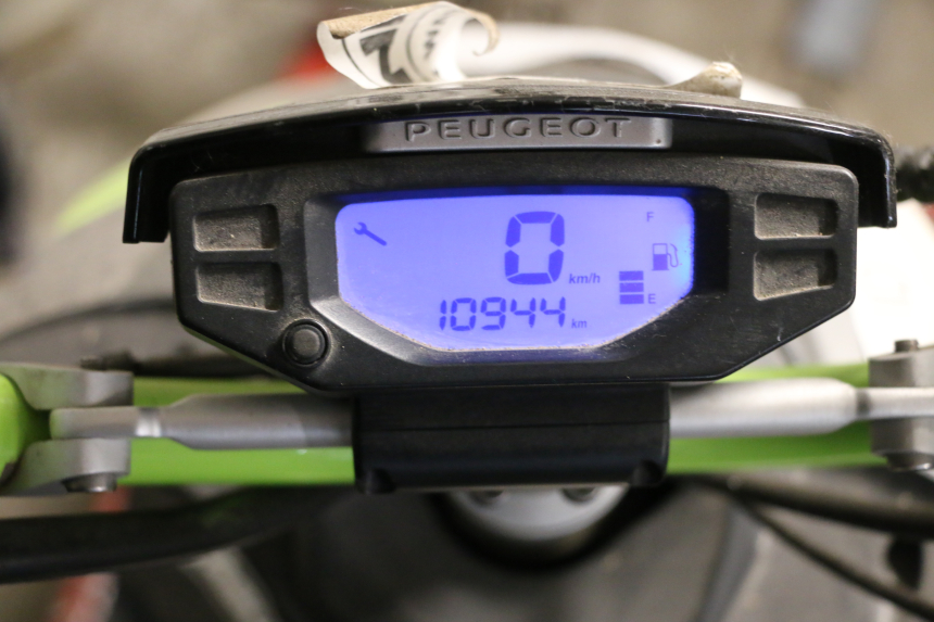 photo de CONTADOR PEUGEOT STREETZONE I NAKED 2T 50 (2018 - 2020) - Ampliação técnica