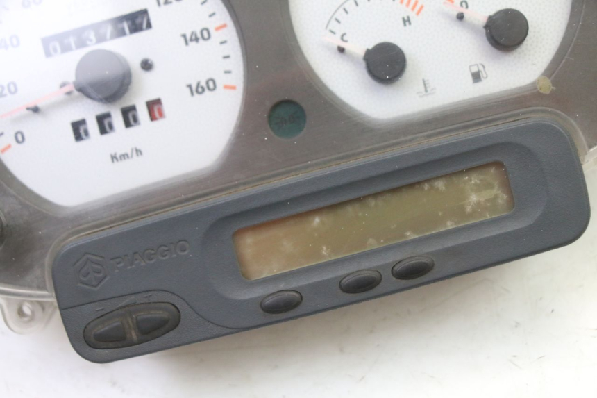 photo de CONTADOR PIAGGIO SUPER LX 125 (2000 - 2003) - Outro ângulo de visão