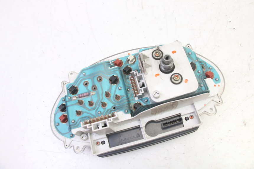 photo de CONTADOR PIAGGIO SUPER LX 125 (2000 - 2003) - Pontos de fixação