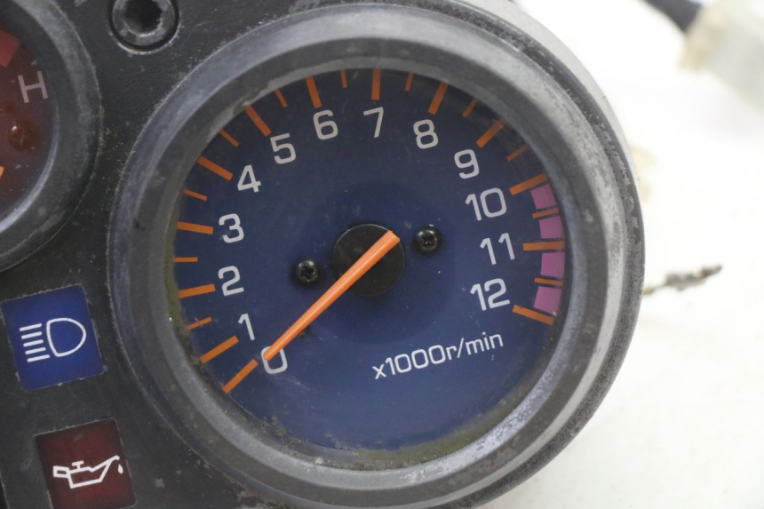 photo de CONTADOR  YAMAHA TDR DELTABOX 125 (1997 - 2003) - Outro ângulo de visão