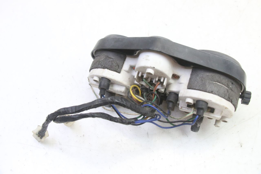 photo de CONTADOR  YAMAHA TDR DELTABOX 125 (1997 - 2003) - Estado da superfície