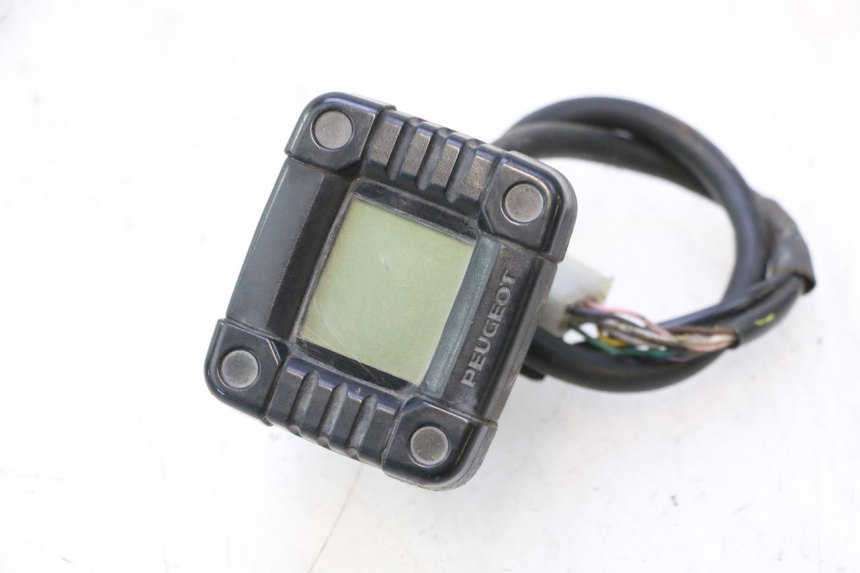 photo de CONTADOR PEUGEOT TKR TREKKER FURIOUS 50 (2005 - 2014) - Vista principal