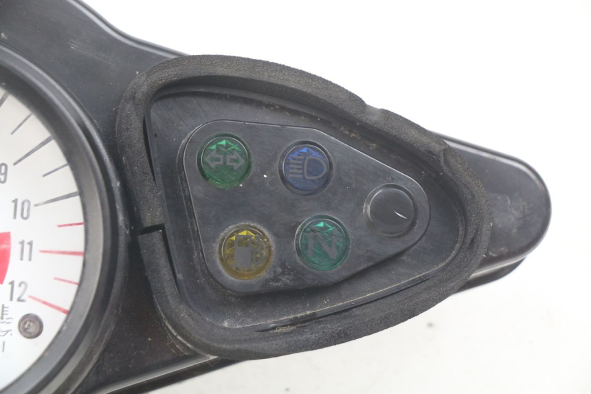 photo de CONTADOR SUZUKI TLS TL S 1000 (1997 - 2001) - Detalhes característicos
