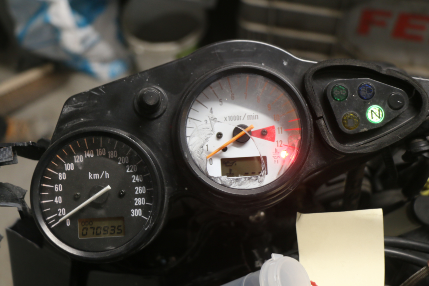 photo de CONTADOR SUZUKI TLS TL S 1000 (1997 - 2001) - Inspeção visual