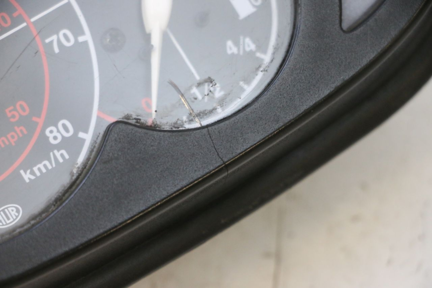 photo de CONTADOR PEUGEOT TREKKER TKR 50 (2005 - 2014) - Detalhes característicos