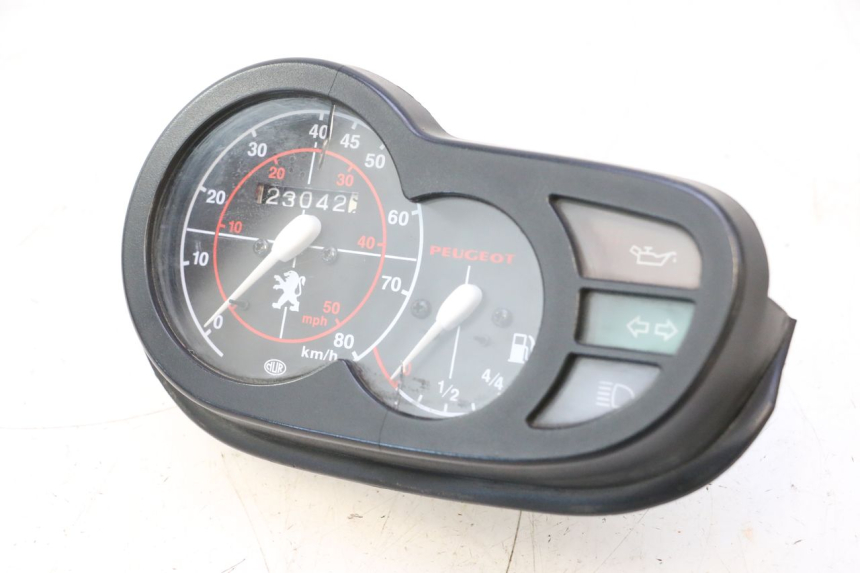 photo de CONTADOR PEUGEOT TREKKER TKR 50 (2005 - 2014) - Marcações e referências