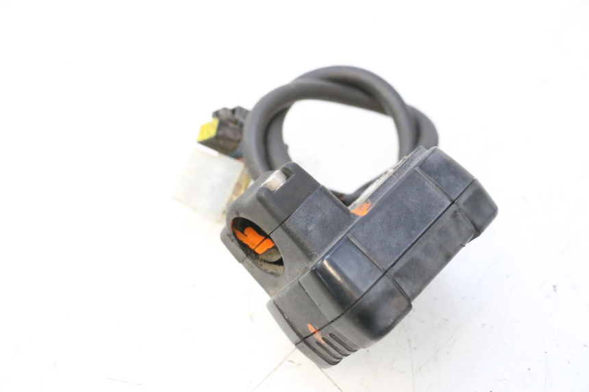 photo de CONTADOR PEUGEOT TREKKER 50 (1995 - 2004) - Detalhe da peça