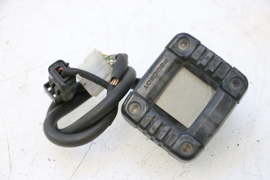 photo de CONTADOR PEUGEOT TREKKER 50 (1995 - 2004) - Ampliação dos componentes