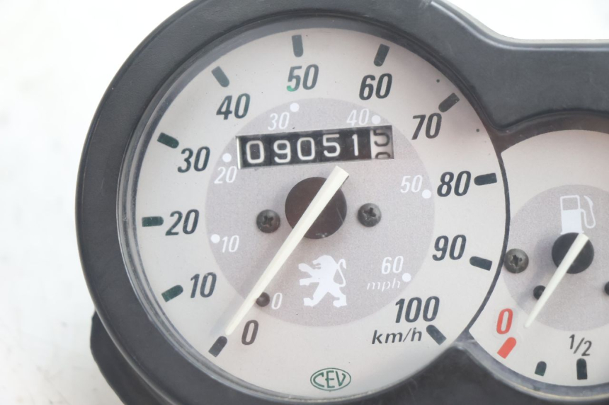 photo de CONTADOR PEUGEOT TREKKER 50 (1995 - 2004) - Detalhe da peça