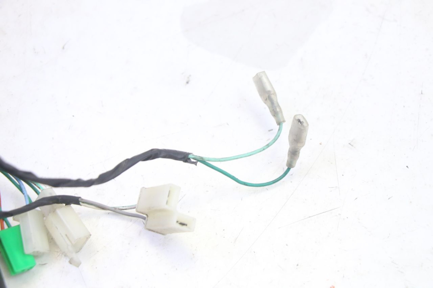 photo de CONTADOR PEUGEOT TWEET PRO EFI 4T 50 (2021 - 2022) - Detalhes característicos