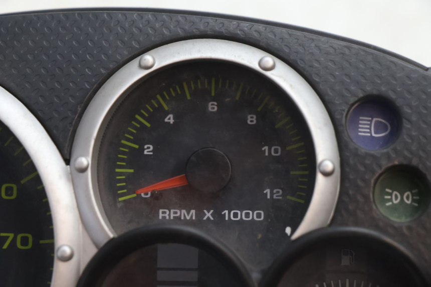 photo de CONTADOR PIAGGIO TYPHOON 50 (2000 - 2009) - Zoom do estado de desgaste