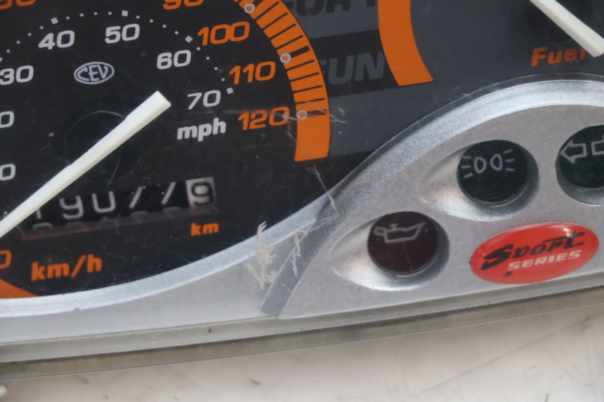 photo de CONTADOR PIAGGIO TYPHOON 50 (2000 - 2009) - Zoom do estado de desgaste