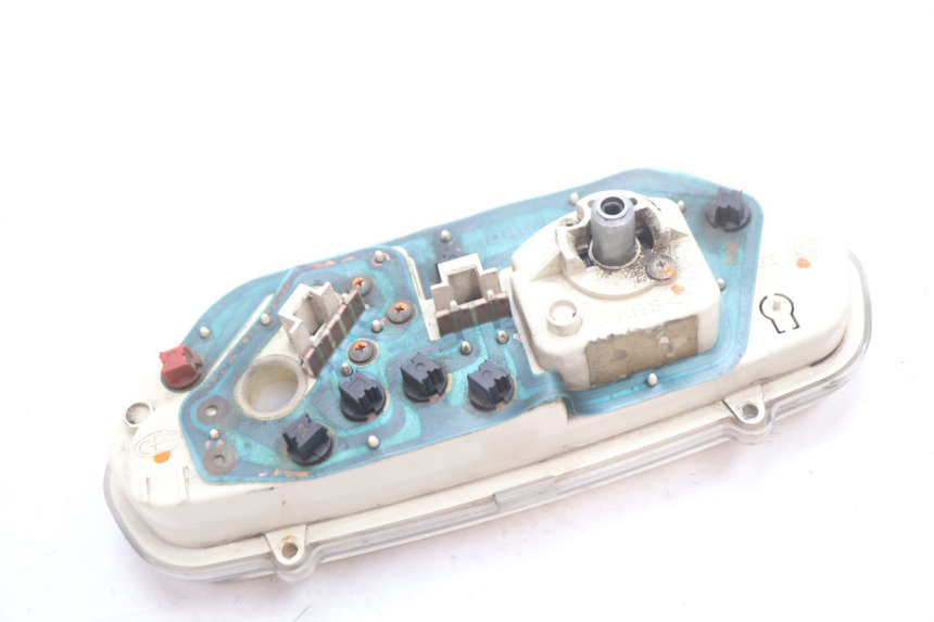 photo de CONTADOR PIAGGIO TYPHOON 50 (2000 - 2009) - Pontos de fixação