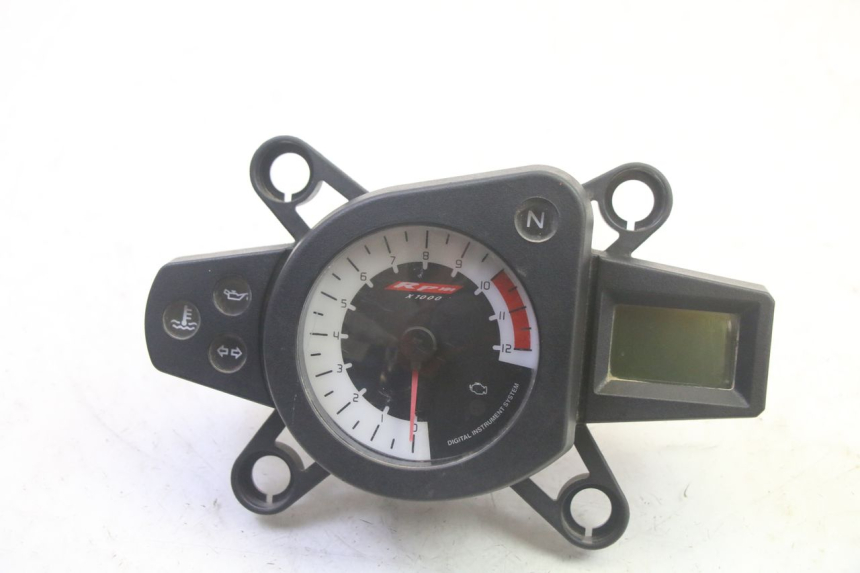 photo de CONTADOR YAMAHA TZR 50 (2008 - 2016) - Vista principal