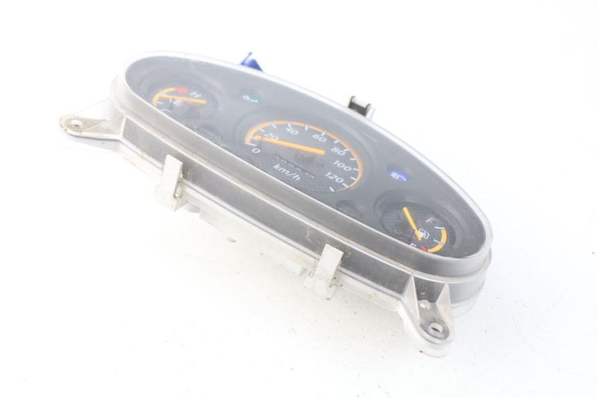 photo de CONTADOR SUZUKI UC EPICURO 125 (1999 - 2003) - Estado da superfície