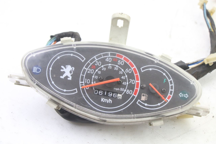 photo de CONTADOR  PEUGEOT V-CLIC VCLIC 50 (2007 - 2013) - Detalhe da peça