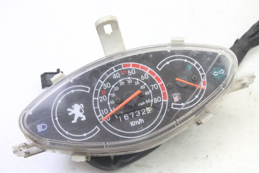 photo de CONTADOR  PEUGEOT V-CLIC VCLIC 50 (2007 - 2013) - Detalhe da peça