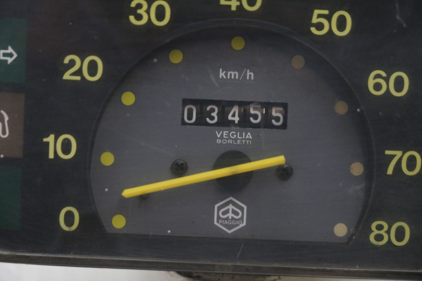 photo de CONTADOR PIAGGIO VESPA PK FL 2T 50 (1990 - 1996) - Zoom do estado de desgaste