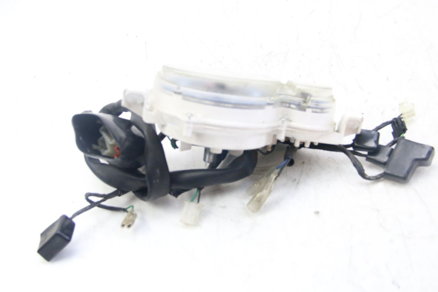 photo de CONTADOR HONDA VISION NSC R 50 (2013 - 2015) - Outro ângulo de visão